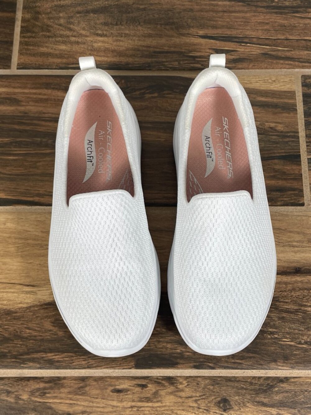 Skechers GO Walk Arch Fit 2.0 Saida Shoes Womens Size 6 White Slip On Sneakers - Picture 11 of 13